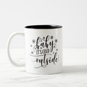Baby seine Kälte draußen Zweifarbige Tasse