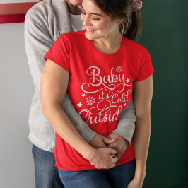 Baby seine kalte Outdoor Red Womens Holiday T-Shirt