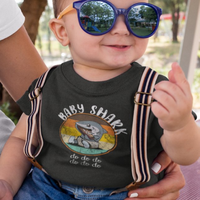 Baby Shark Niedlich Retro Vintag tun, tun. Kleinkind T-shirt (Von Creator hochgeladen)