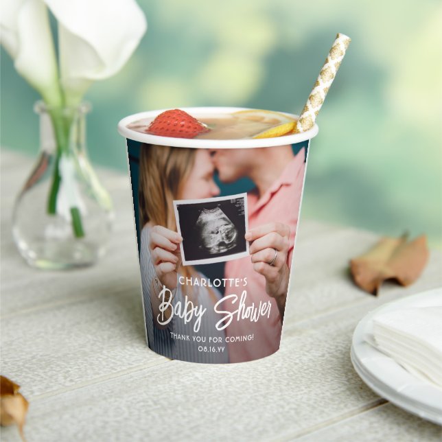 Baby Shower Chic Moderne Script Typografie 2 Foto Pappbecher (In Situ)