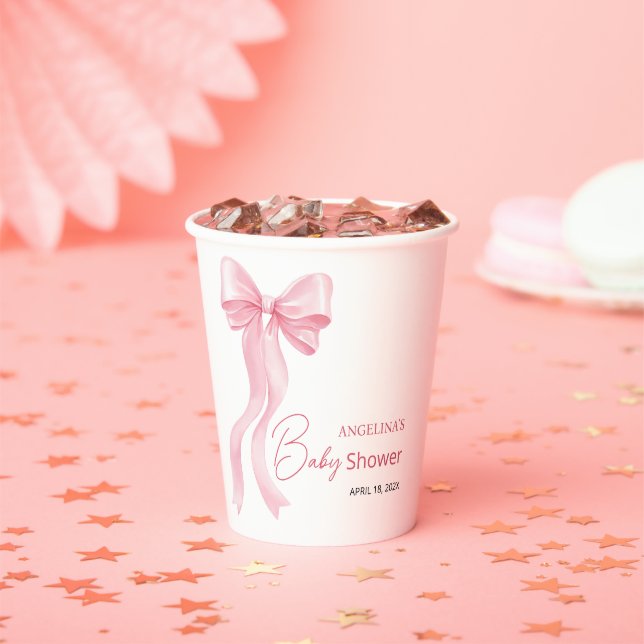 Baby shower paper cups with a delicate bow. pappbecher (Insitu)