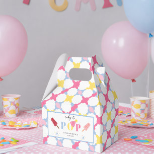 Baby Shower Party mit rosa Blume und Eis am Stiel Geschenkschachtel