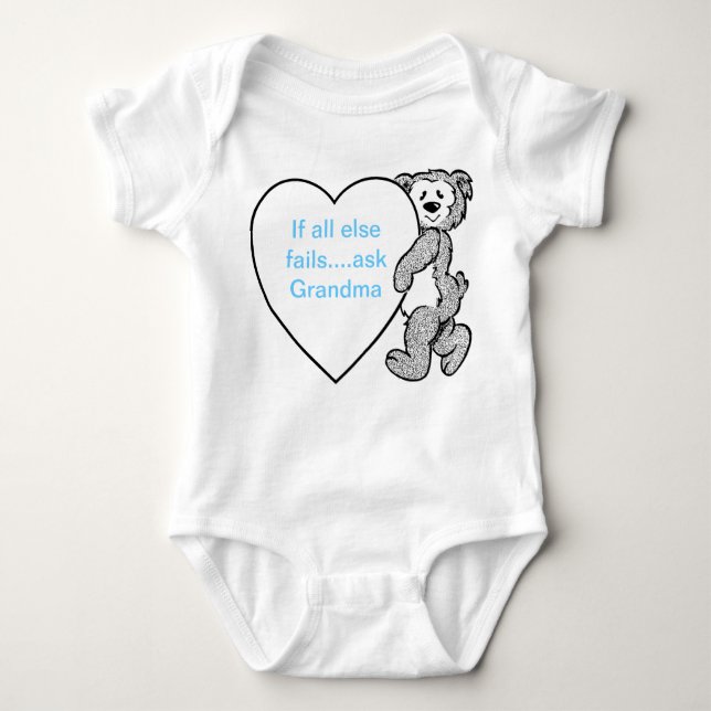 Babyeinteiler unter Shirt (Vorderseite)