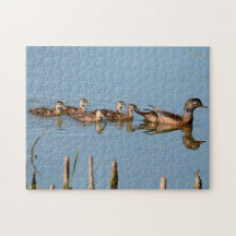 Babyenten in Folge des Mama Jigsaw Puzzle