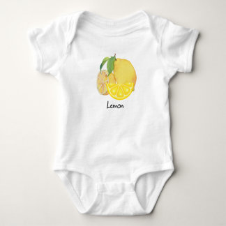Babykleidung mit Zitronendruck. Baby Strampler