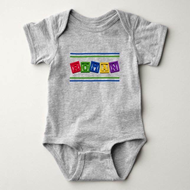 Babyname Roman auf Spielzeugblöcken T - Shirt (Vorderseite)