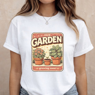 Babynamensgarten Schwangerschaftsankündigung Tri-Blend Shirt