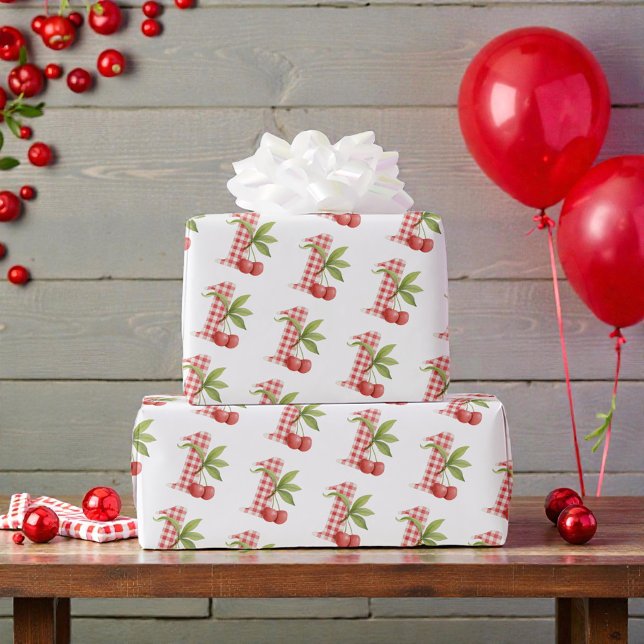 Baby's Cherry Erster Roter Gingham-Geburtstag Geschenkpapier (Von Creator hochgeladen)