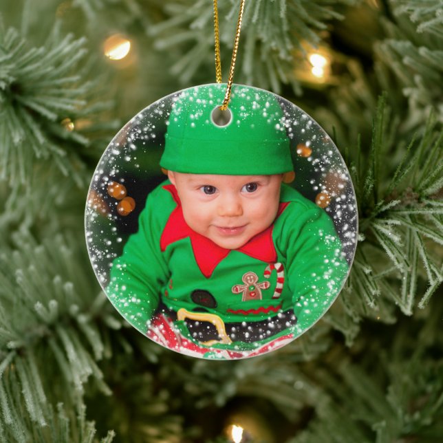 Baby's erste Weihnachtscreme-Fotovorlage Keramik Ornament (Baum)