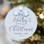 Baby's First Christmas Blue Bow Keepake Ornament<br><div class="desc">Feiern Sie mit diesem wunderschönen Baby's First Christmas Blue Bow Keepake Ornament Ihr neues Freudenbündel und genießen Sie einen niedlichen Bogen auf der Vorderseite mit dem Foto Ihres wertvollen Babys auf der Rückseite. Es ist der perfekte Weg, diesen besonderen Moment zu erhalten und ihn Jahr für Jahr zu schätzen. Verpassen...</div>