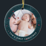 Baby's First Christmas Custom Foto Modern Spruce Keramik Ornament<br><div class="desc">Mark Babys erste Weihnachtsfeier mit diesem personalisierten Foto-Ornament mit einem prächtigen original Fichtenholzzweig und Beerensemble in Blues,  Grüntöne,  Rot und Rot. Fotos,  Nachrichten und das Jahr sind anpassbar. Teil einer Sammlung von Parcel Studios.</div>