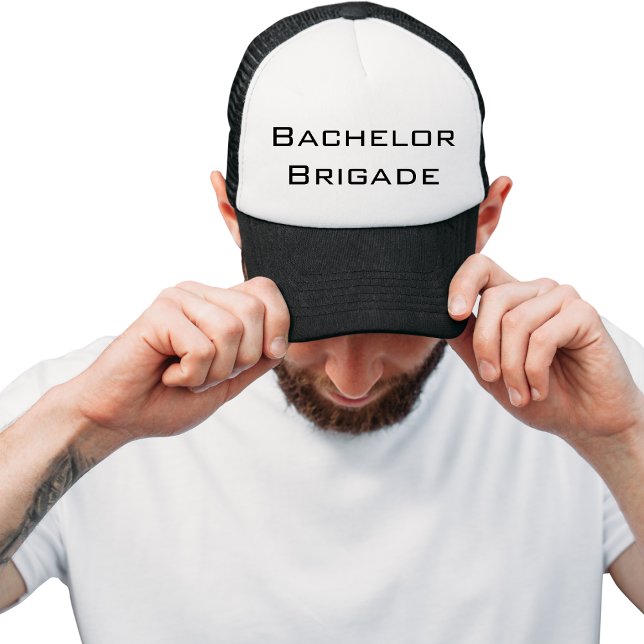 Bachelor Brigade Black and White Bachelor Party Truckerkappe (Von Creator hochgeladen)