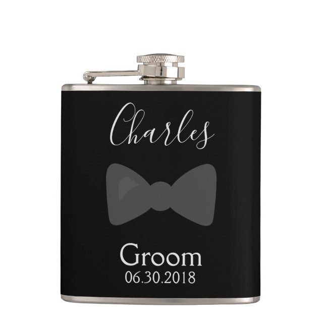 Bachelor Party Groom Bow Krawatte Flachmann (Vorderseite)