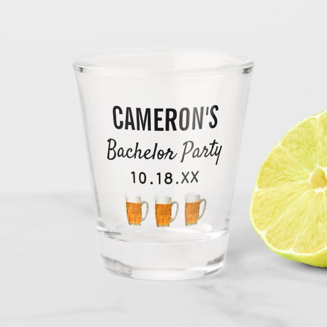 Bachelor Party Moderne Gastgeschenk Hochzeit Beer  Schnapsglas (Vorderseite)