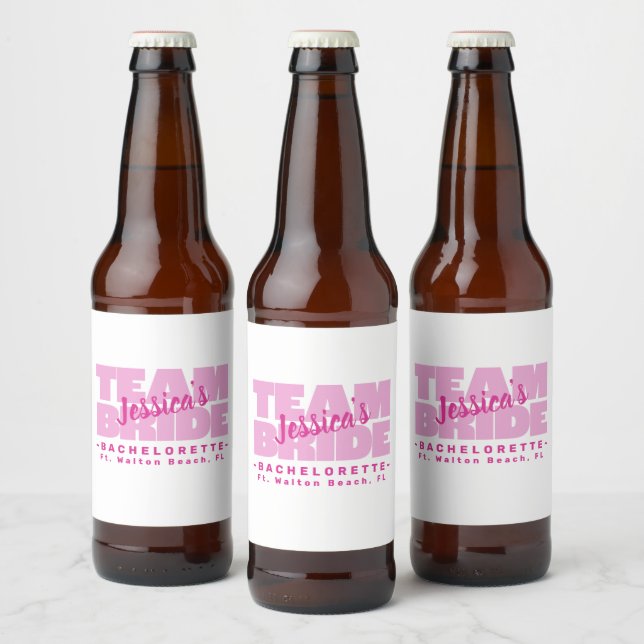 Bachelorette Team Bride Wedding Cool Retro Rosa Bierflaschenetikett (Flaschen)
