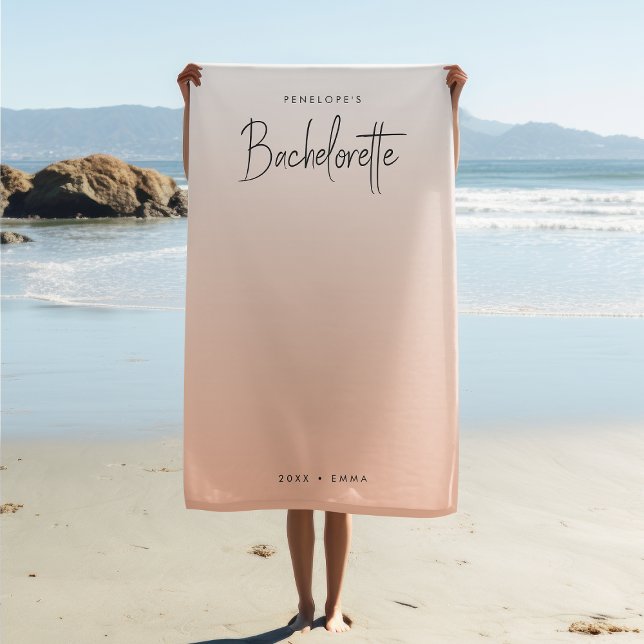 Bachelorette Weekend | Coral Ombre Elegant Peach Strandtuch (Von Creator hochgeladen)