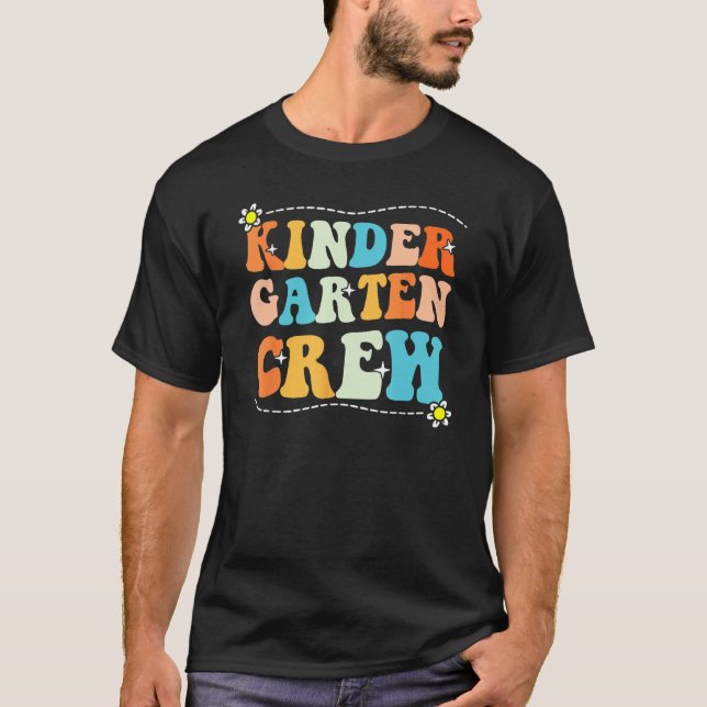 Back To School Kindergarten Crew Groovy Retro Teac T-Shirt (Vorderseite)