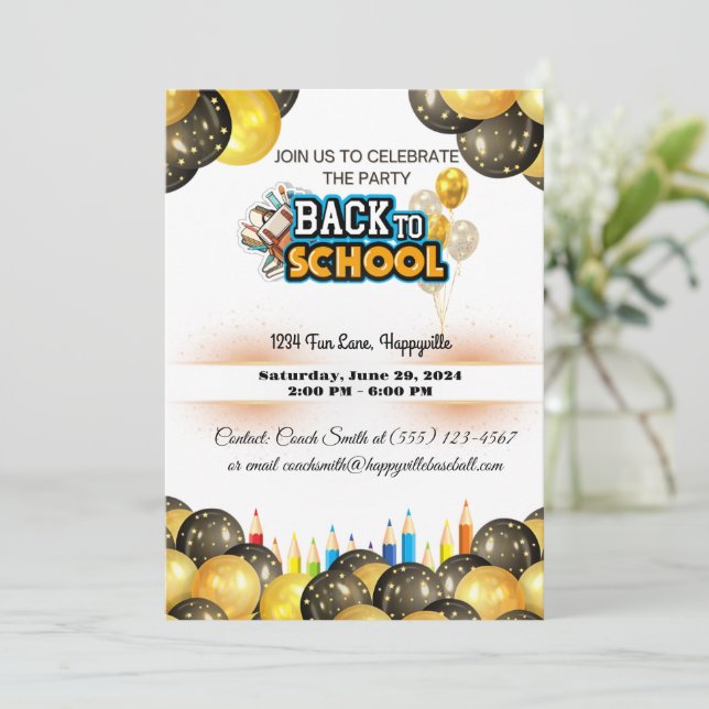 back-to-school party invitation (Debout devant)