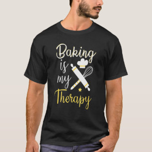 Backen ist meine Therapie Bäcker Kekse Backen Cupc T-Shirt