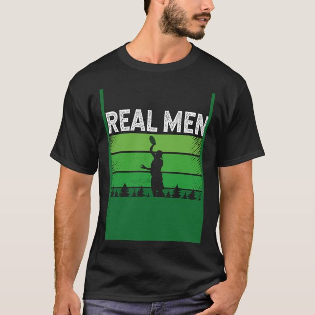 Backprint Real Men Chase Plastic Ultimate Frisbee T-Shirt (Vorderseite)