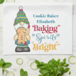 Backwaren Spirituosen Helle Weihnachtsfeiertage Geschirrtuch<br><div class="desc">Backen Spirituosen Helle Weihnachtsküche Zubehör. Ideal,  wenn Sie Ihre Lieblingssommer-Leckereien backen. Niedliches Gnome,  Lebkuchen Mann und rollendes Button. Mit Monogramm mit dem Namen Koch,  Bäcker,  Koch oder anderen Lieblingstitel. Feierliche und lustige Typografie. Wunderbar zum Backen von Partys und zum Kochen mit Kindern oder Großkindern.</div>