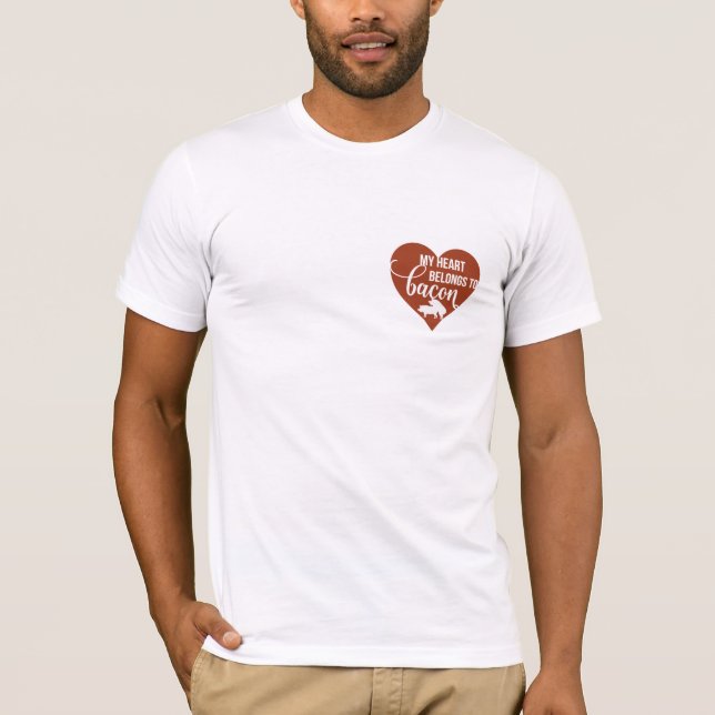 Bacon Lover Herz gehört zum Bacon Funny T-Shirt (Vorderseite)