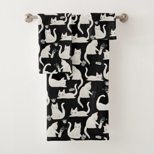 Bad Cats Knocking Stuff Over, White Cats on Black (En situation)