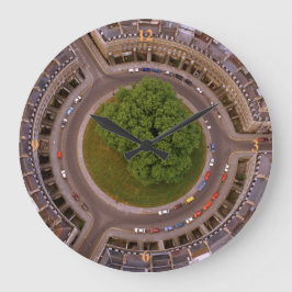 Bad, der Zirkus. Quadratische Wanduhr