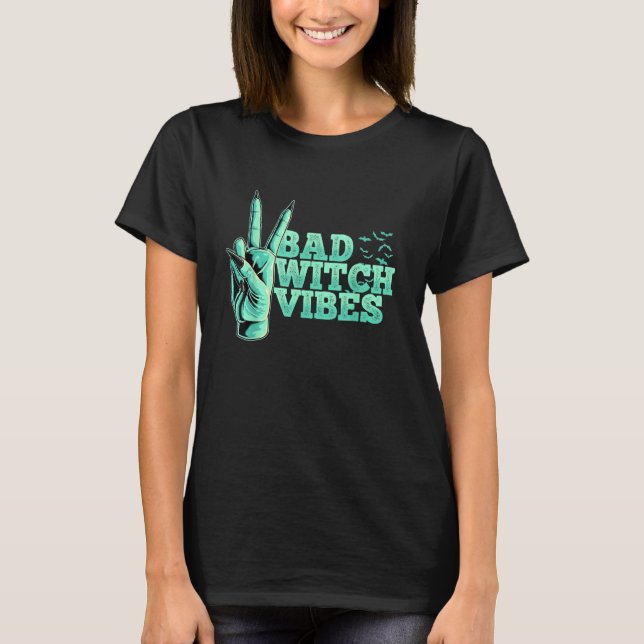 Bad Witch Vibes Pastel Goth Witch Peace Hand Sign  T-Shirt (Vorderseite)