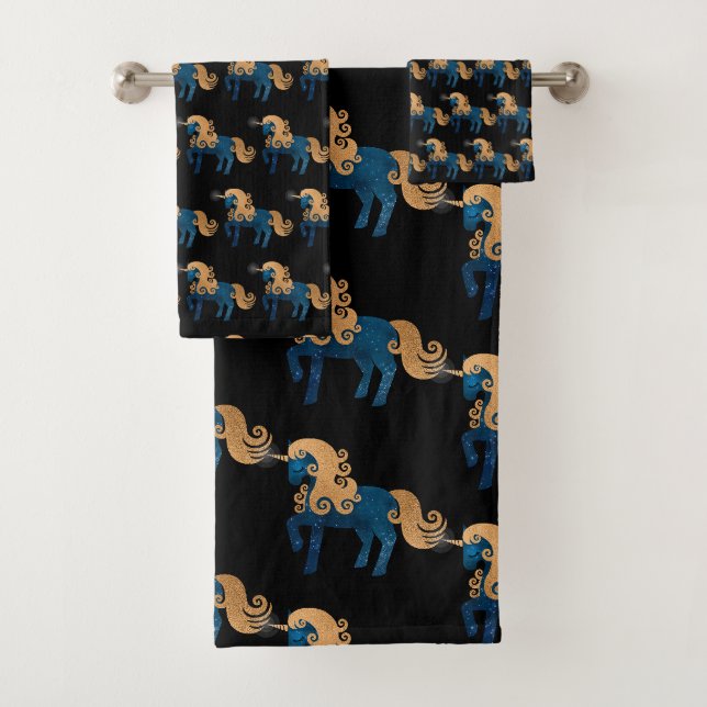 BADEZIMMER MIT BLUE GOLD UNICORN BADHANDTUCH SET (Insitu)