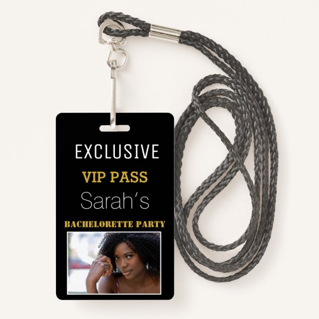 Badge Black Gold Bachelorette Party Pass Invitations VIP (Devant avec lanière)