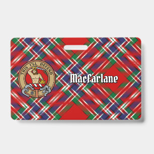 Badge Blason du clan MacFarlane sur tartan rouge