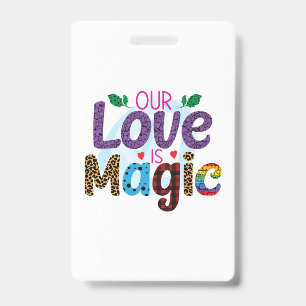 Badge Cadeaux de mariage Notre amour est magique