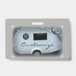Badge Caravane personnalisée en forme de larme