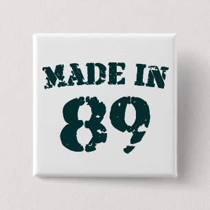 BADGE CARRÉ 5 CM 1989