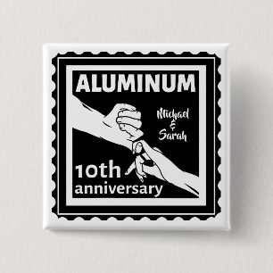Badge Carré 5 Cm ALUMINUM cadeau traditionnel 10e anniversaire mari