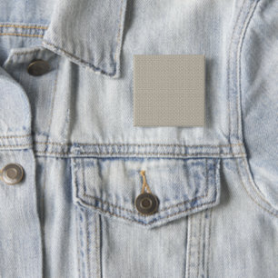 Badge Carré 5 Cm arrière - plan beige avec motif de petits carrés