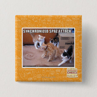 Badge Carré 5 Cm Attaque de Sychronized Spaz