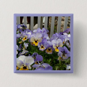 Badge Carré 5 Cm Barrière de bleus de pensée