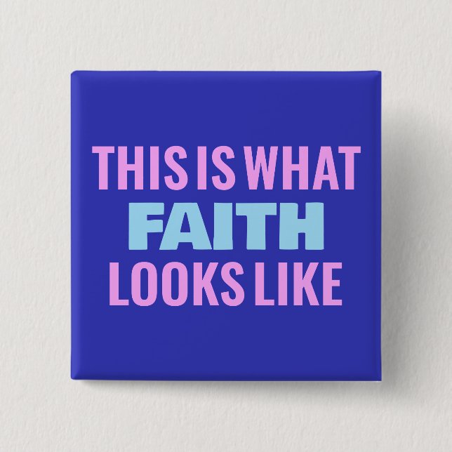 Badge Carré 5 Cm Bouton Faith™ (Devant)