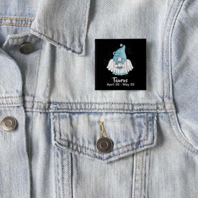 Badge Carré 5 Cm Bouton Gnome Taurus Astrologie Signal Angel Pinbac (En situation)