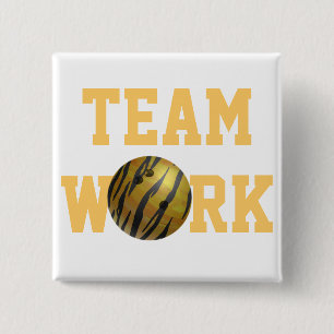 Badge Carré 5 Cm Bowling Ball Tiger Jaune