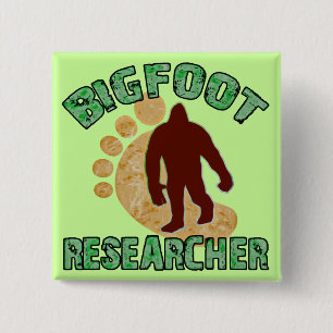 Badge Carré 5 Cm Chercheur de Bigfoot
