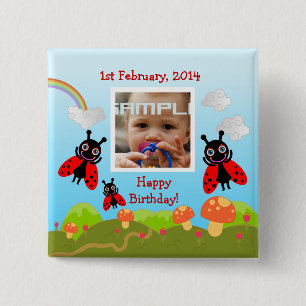 Badge Carré 5 Cm Coccinelles souhaitant le joyeux anniversaire avec
