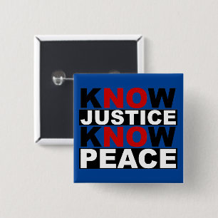 BADGE CARRÉ 5 CM CONNAÎTRE LA JUSTICE CONNAÎTRE LA PAIX