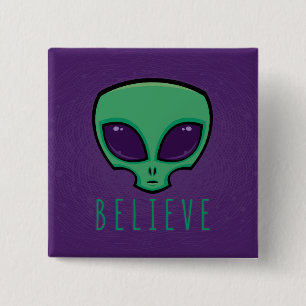 Badge Carré 5 Cm Croire la tête de l'Alien