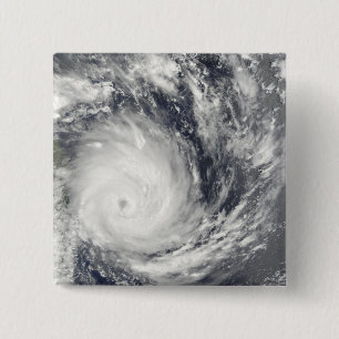 Badge Carré 5 Cm Cyclone tropical Gael outre du Madagascar