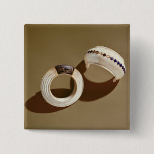 Badge Carré 5 Cm Deux bracelets, de la tombe de Tutankhamun