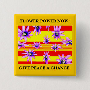 BADGE CARRÉ 5 CM FLOWER POWER MAINTENANT !