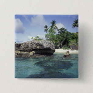 Badge Carré 5 Cm Indonésie. Formations rocheuses le long du rivage